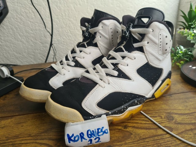 Size 8.5 - Jordan 6 Retro Oreo 2010 for 