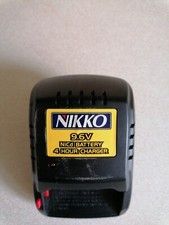 NIKKO 9.6V NICAD SLIDE SLOT IN BATTERY Charger