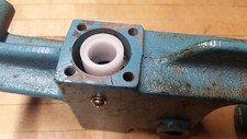 Sears/Thompson Upper & Lower Impeller Shaft Bushings and Gasket - Made in USA