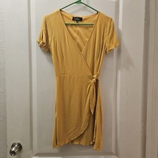LULUS size S small yellow wrap mini dress with sleeve ties