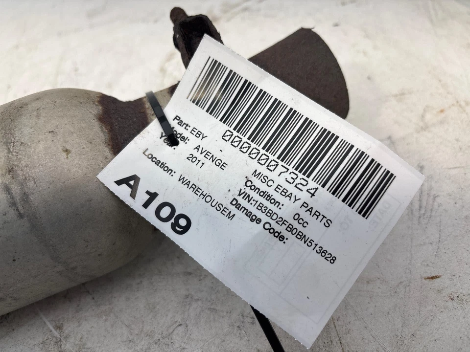 Dodge Avenger 2011-2014 2,4 L escape centro silenciador resonador fabricante original Foto 2 de 4