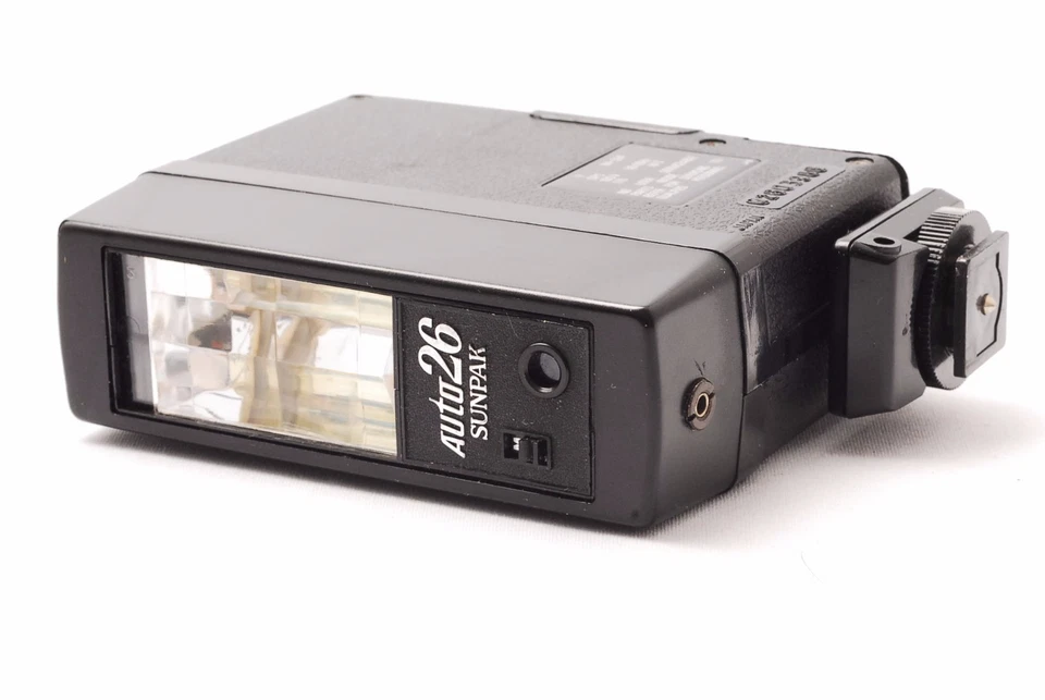 @ SakuraDo Camera @ Excellent! @ Sunpak Auto 26 Shoe Mount Flashlight - Image 2 of 4