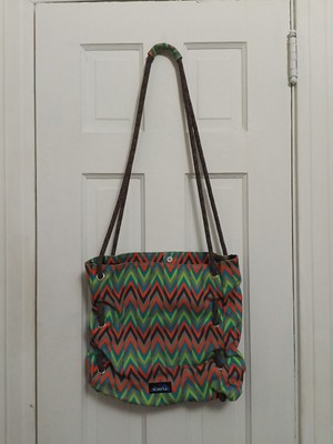 KAVU  Crossbody Purse Rope Strap Shoulder Bag Tote Chevron  Lined