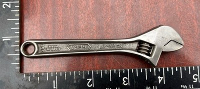 IREGA verstellbarer Schraubenschlüssel 4'' Schraubenschlüssel Nr. 77 Anzug Oldtimer