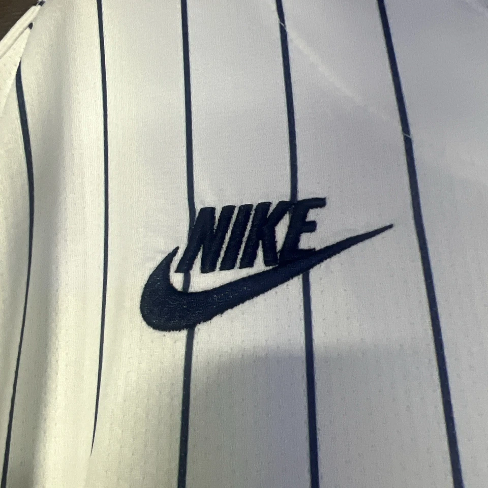 Camiseta para hombre New York Yankees Reggie Jackson Nike blanca retro limitada Foto 3 de 4
