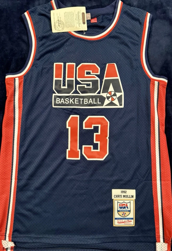 Camiseta deportiva 1992 de los Estados Unidos Dream Team Hof firmada por Chris Mullin automática M&N con Insc Beckett Foto 2 de 4