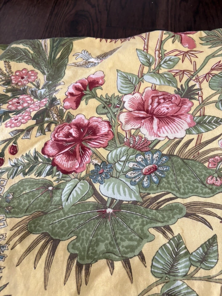 Set Of 2 Pottery Barn 26 “ X 26 “Pillow Covers Yellow Cotton Linen Floral! - Image 3 of 4