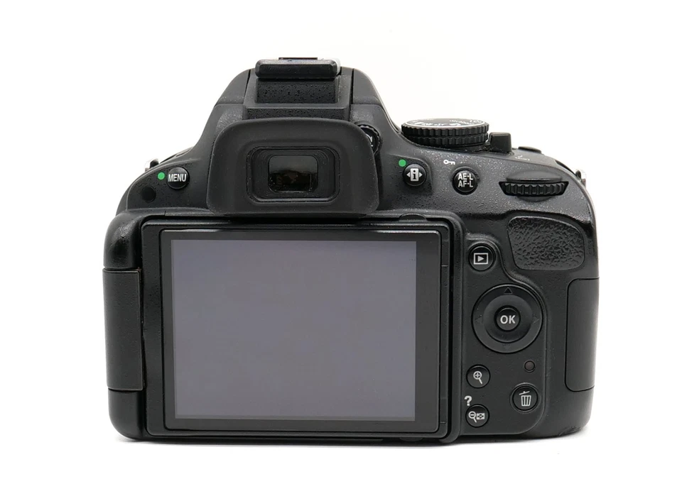Nikon D5100 16.2 MP DSLR-Digitalkamera, FULL HD Video, shutter count 10641 - Bild 3 von 4
