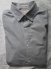 This is an Original Penguin by Munsingwear Heritage Slim Fit Shirt. Men/ Size. M