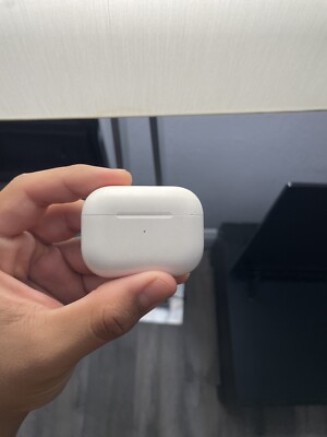 Apple AirPods Pro with Wireless Charging Case - White 190199247017