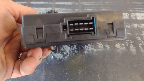 2015-2016 HYUNDAI GENESIS SEDAN OEM DECKLID LIFT CONTROL MODULE 81793B1000 - Picture 3 of 4