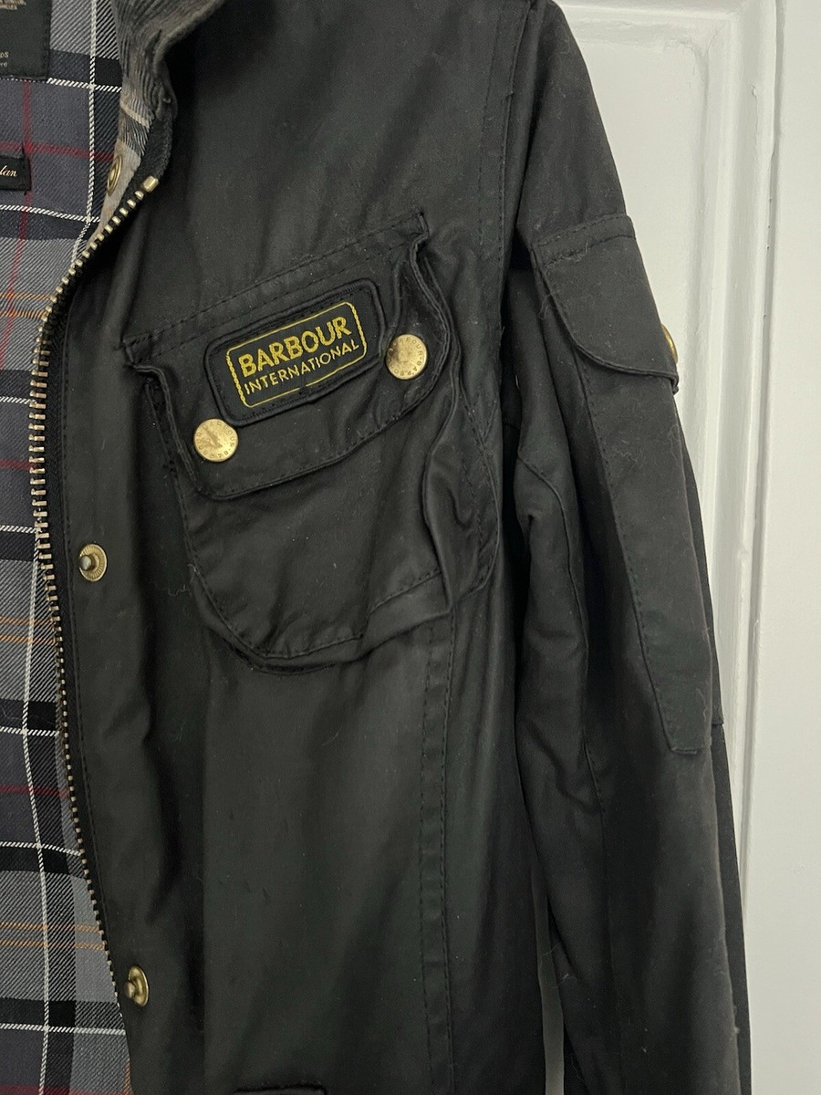 BARBOUR BLACK LADIES JACKET SIZE UK8 RECENTLY WAXED BARBOUR BLACK LADIES JACKET SIZE UK8 RECENTLY WAXED