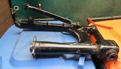 Schwinge komplett mit Kardan    für Honda  GL1100 SC02 Interstate