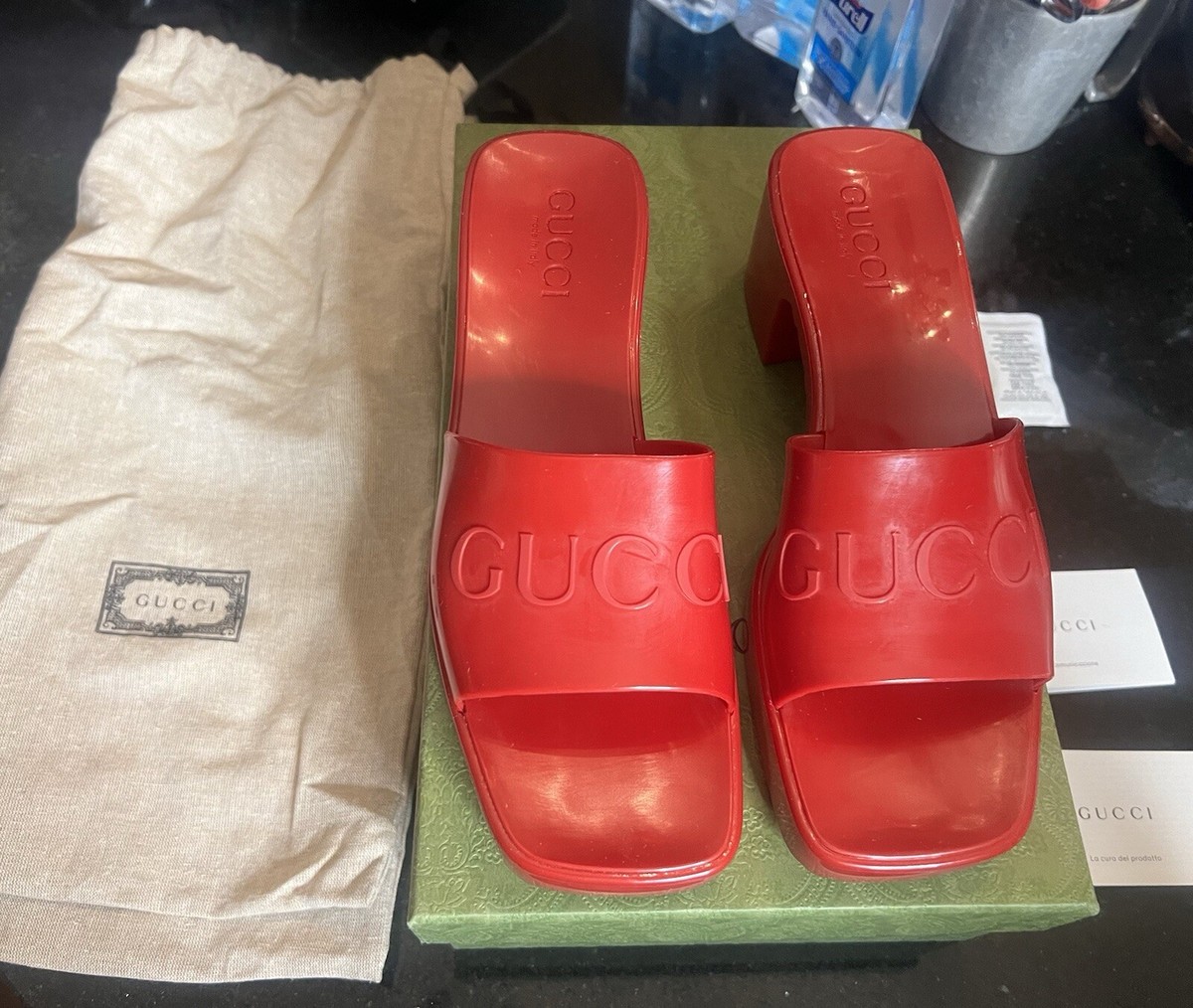 GUCCI WOMEN'S RUBBER SLIDE SANDAL HIBISCUS RED US Size 6 1/2 | eBay