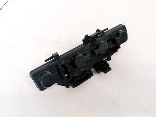 Volkswagen Polo 2000 Tailight Bulb Holder (Lamp Carrier) 6N0945257 #1380322-59