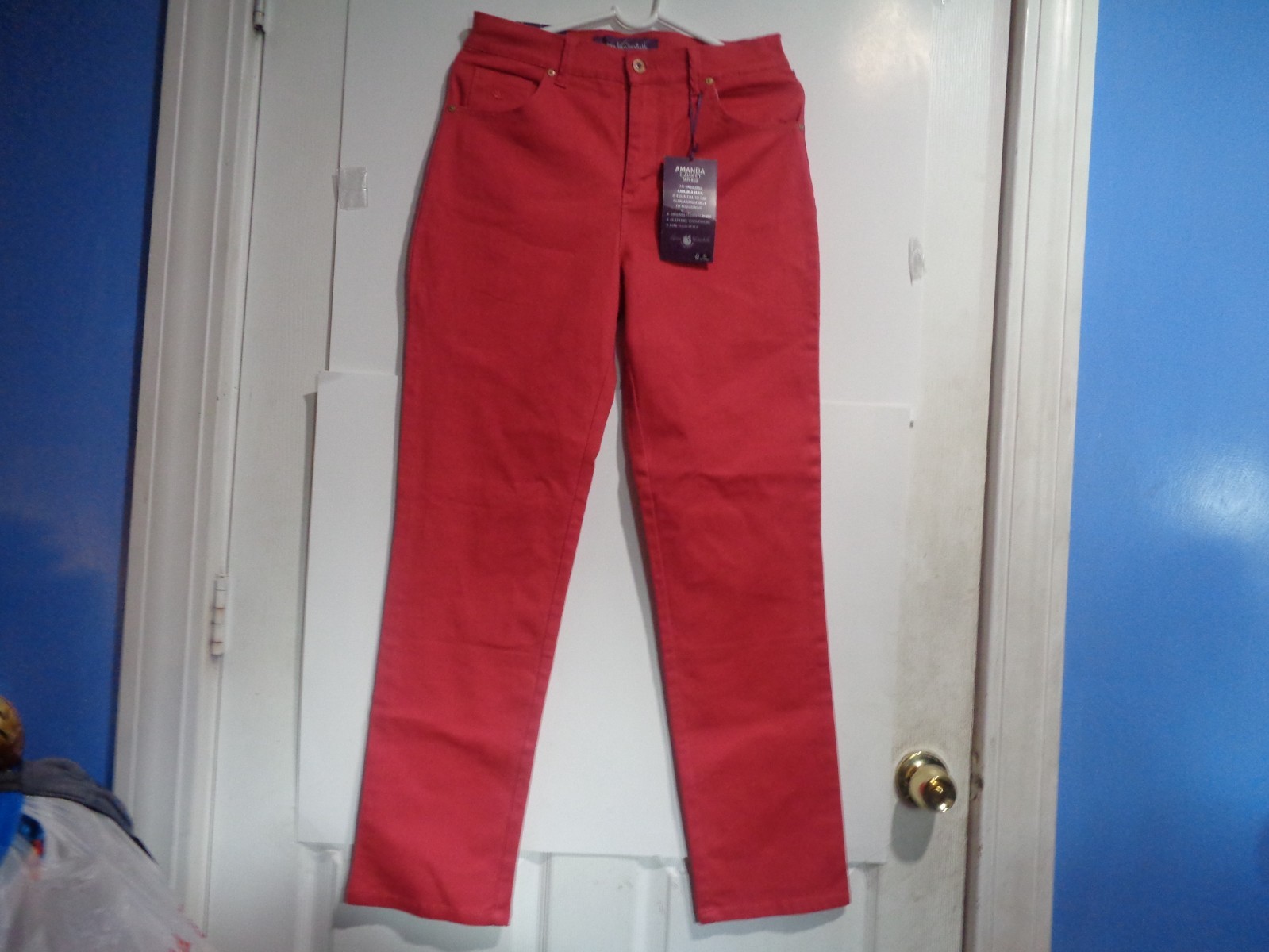 Sz 4 Nwt