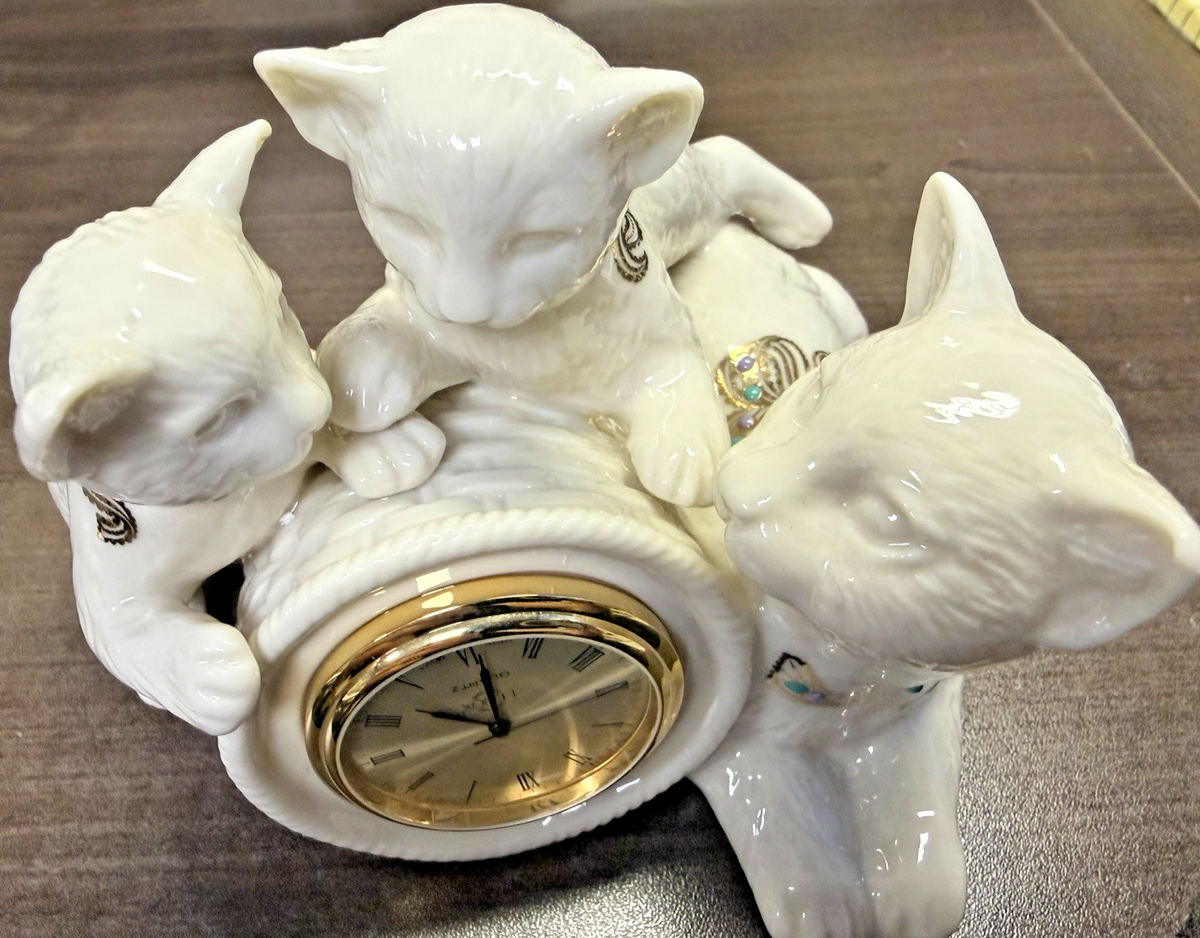 🔥Lenox Cat & Kittens Quartz Desk Clock Figurine Jewels Collection