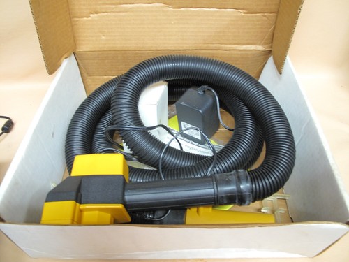 Flowbee home hair cutting system clipper head / hose w/ accessories and box