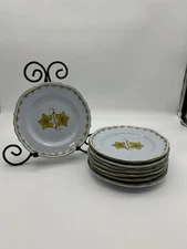 (8) Pcs VTG Italian Hand Painted Grape Leave Pattern Scalloped Rim 8.25”