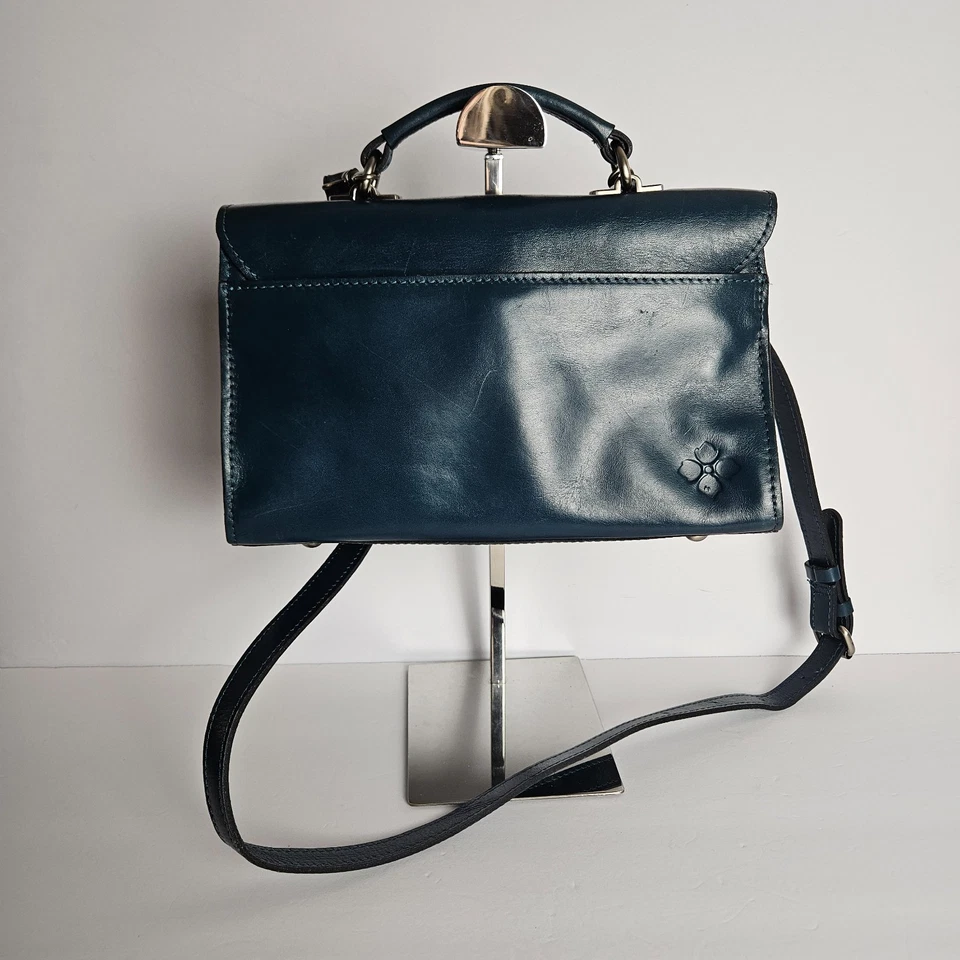 Bandolera/bolso de mano Patricia Nash artesanal de cuero floral en relieve Foto 2 de 4