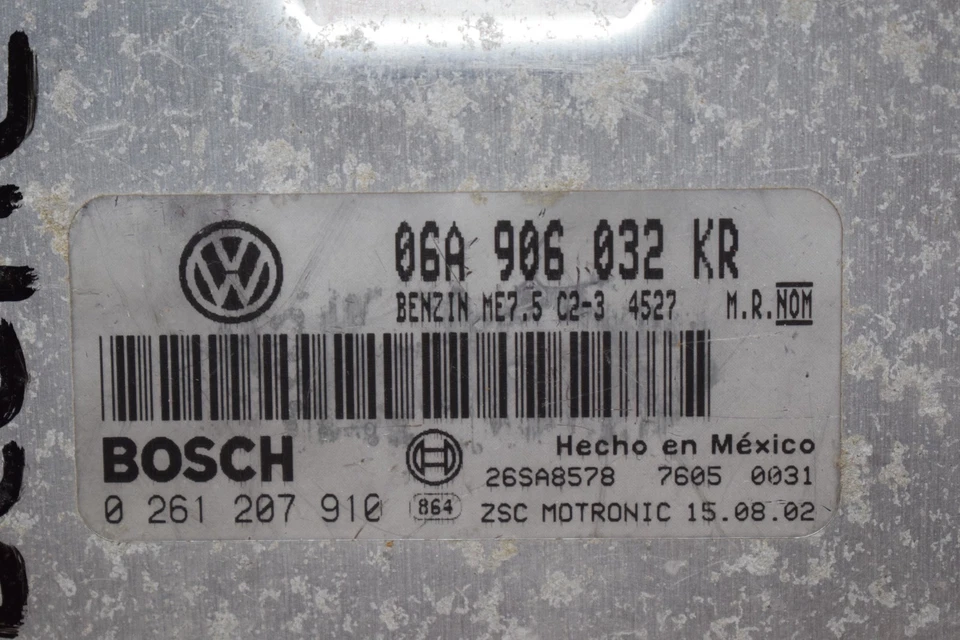 Volkswagen Beetle 2003 motor de 1,8 L módulo informático ecu ecm 06A906032KR fabricante original Foto 2 de 4