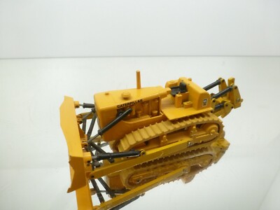 GESCHA 287 CATERPILLAR CAT D9G BULL DOZER + RIPPER - 1:50 - GOOD COND - 172