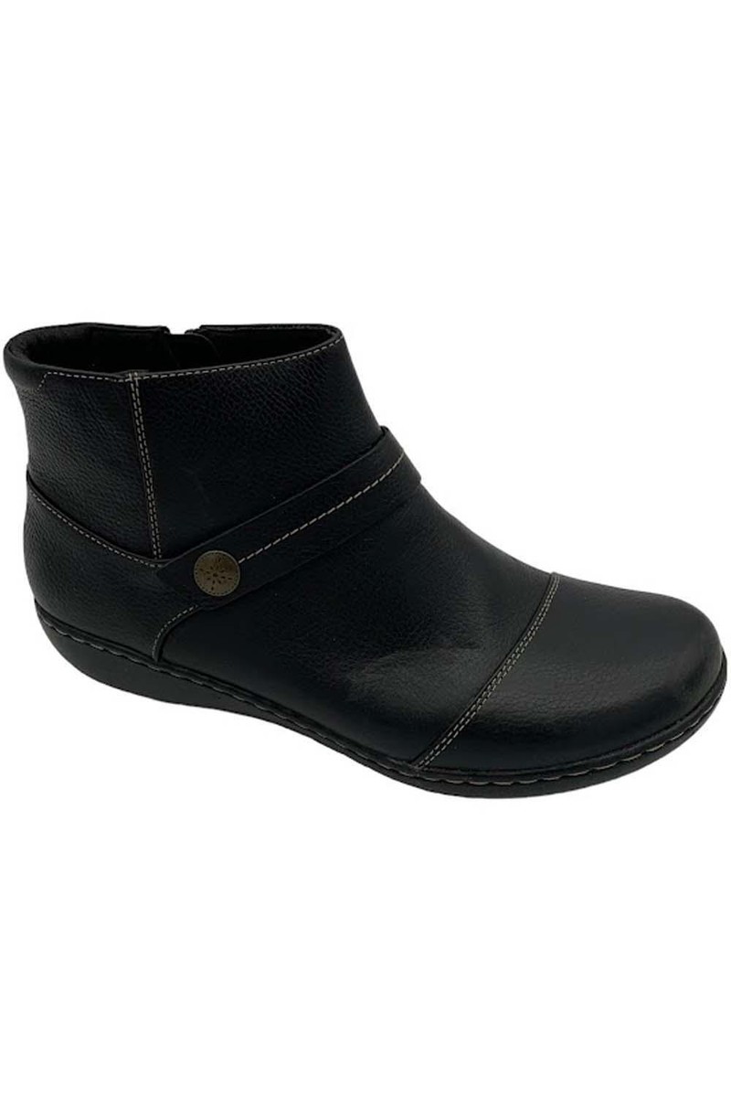 Clarks Collection Leather Ankle Boots Ashland Pine Black