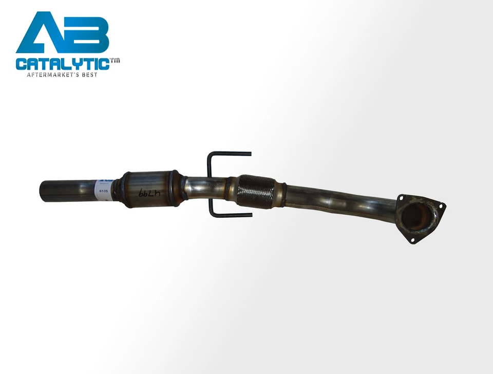 Catalytic Converter Fits 2007 2008 2009 2010 Saab 9-3 Foto 3 de 4