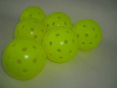 Box of 100 Franklin X-40 Pickleball Outdoor Ball Box of 100 Optic