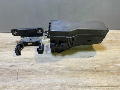 2005 Suzuki Grand Vitara XL7 2.7L Auto Under Hood Fuse Box Junction OEM 05 XL-7