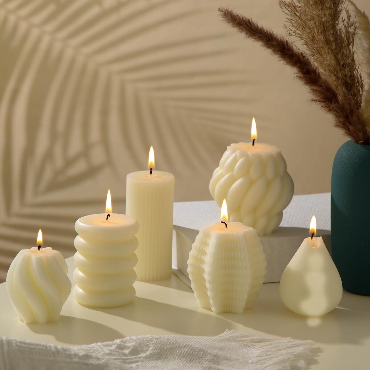 Ribbed Twirl Candle Ribbed Twirl Candle