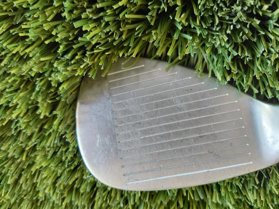 Cuña de arena de granada Bombtech 56° - cuña de acero flexible 35,5" Foto 3 de 4