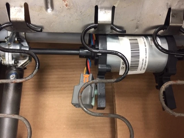 SE ADAPTA A CUADRO SATURN VUE 2008-2010 D/ASIENTO CUSH 96839488 - NUEVO OEM 96839488 Foto 2 de 2