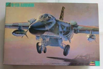 Hasegawa 1/72 General Dynamics USAF SAC FB-111A Aardvark Model Kit K35 04035