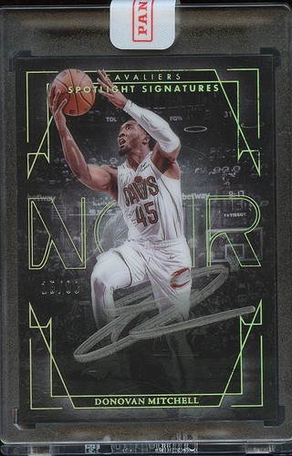 Donovan Mitchell #8 2024 Panini Noir Spotlight Signatures Vertical card