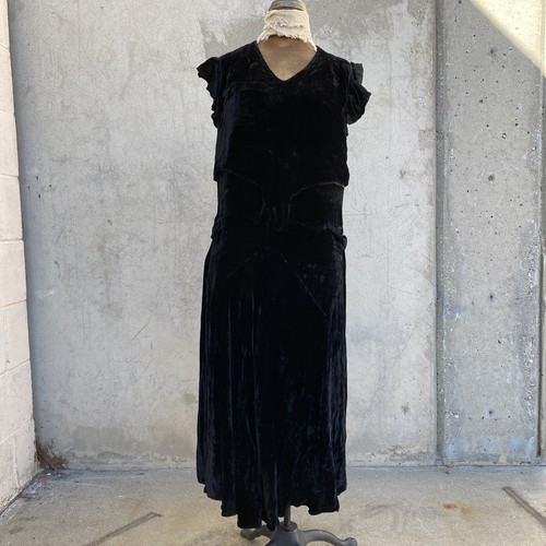 Antique 1920s Black Silk Velvet Dress 