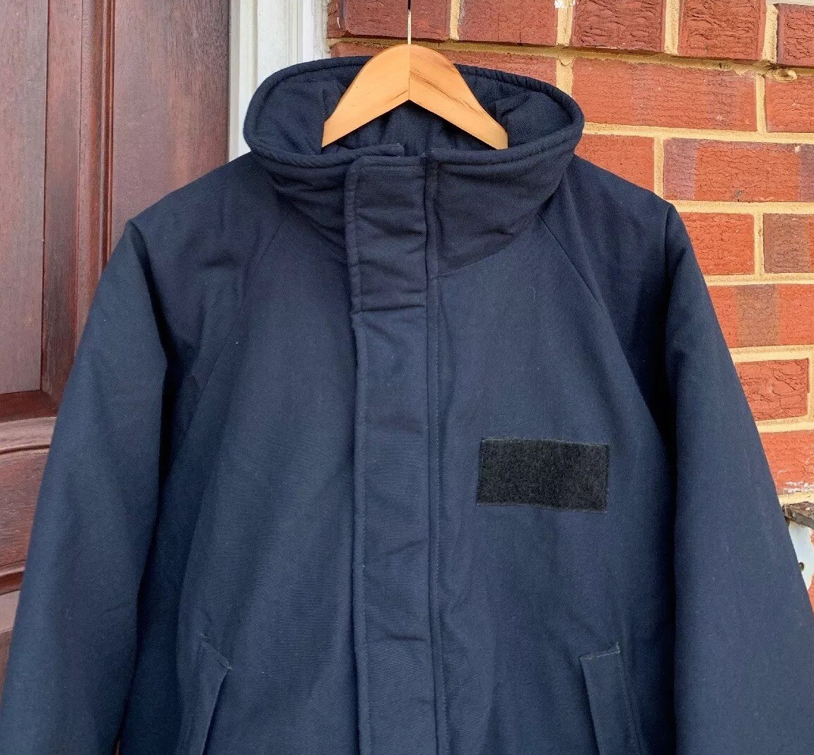 Men’s USN US NAVY Shipboard Cold Weather Flame Resistant Jacket. Size XL
