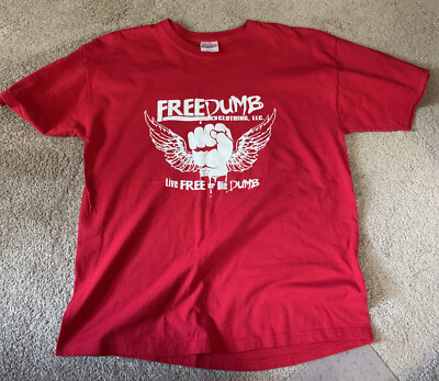 Hanes Heavy Weight Red T-Shirt Large Live Free Or Die Dumb