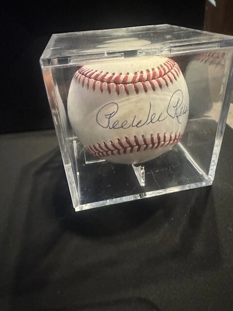 Béisbol firmado por Pee Wee Reese Dodgers en estuche Foto 3 de 4