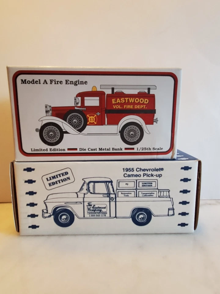 Vintage Eastwood diecast Model A Ford Fire Engine 1955 Cameo Truck 1:25 Banks 47 - Image 2 of 4