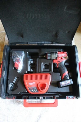 Milwaukee Pack M12 Fuel M12FPD2-602X - Perceuse à Percussion + 2 Batteries 6Ah - Photo 1/4