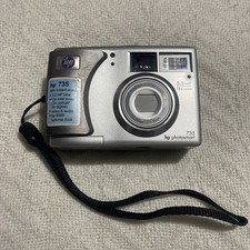 HP PhotoSmart 735 3.2MP Digital Camera