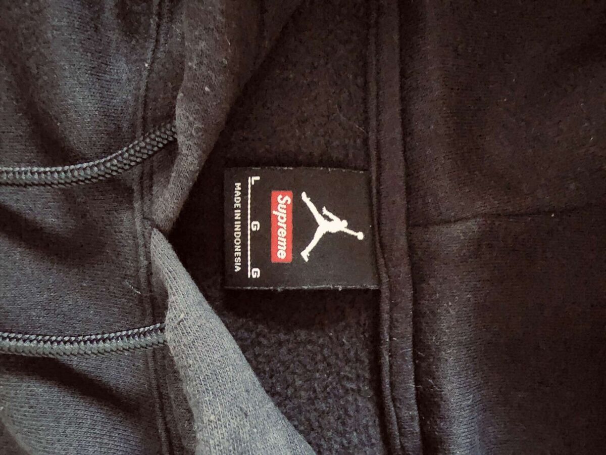 Supreme x Jordan Hoodie Size Large - FW 2015 | eBay Supreme x Jordan Hoodie Size Large - FW 2015 | eBay