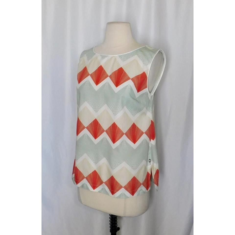 Blusa Top OTTOD’AME Estampado Geométrico Sin Mangas Botón Espalda Retro Chevron Talla 6 Foto 4 de 4
