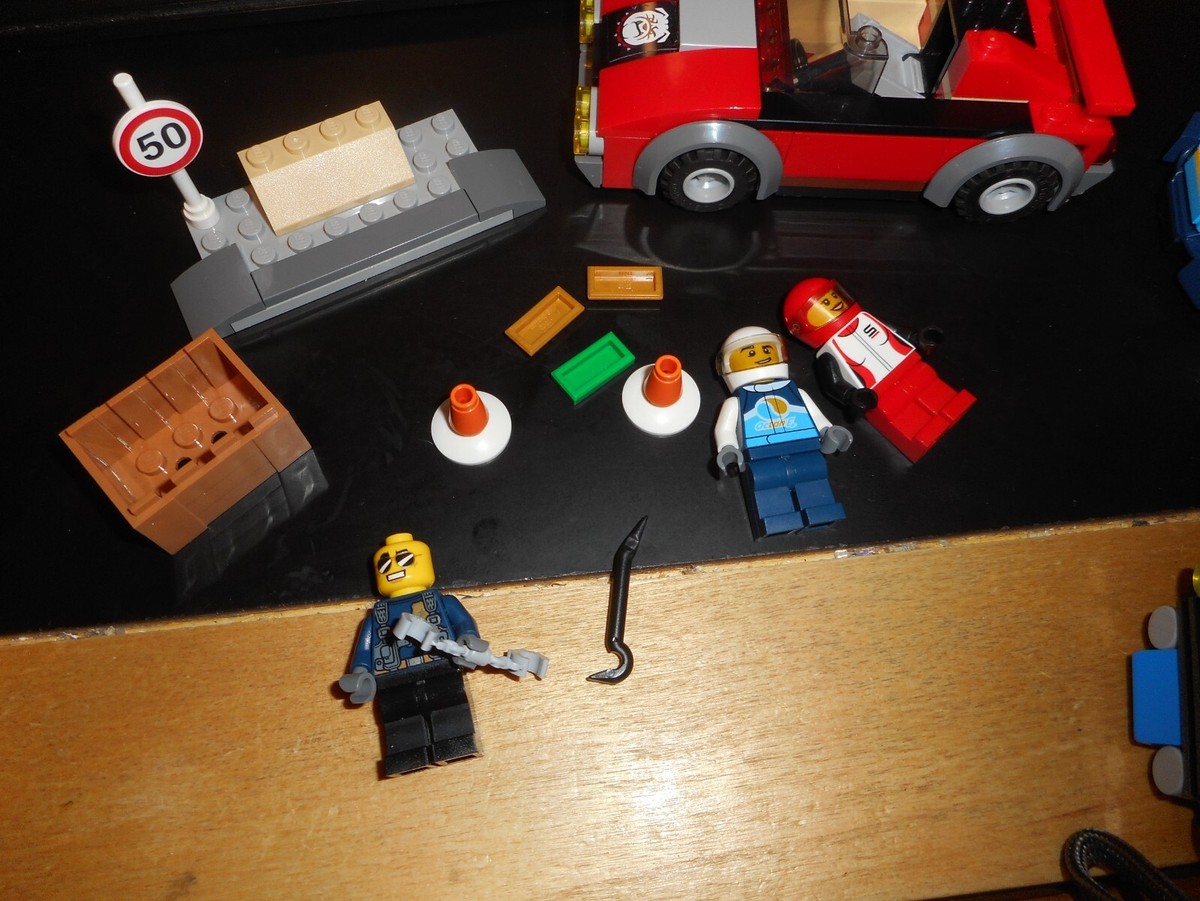 Lego lot of 2 sets 60242 and 60256, 4 cars, mostly complete