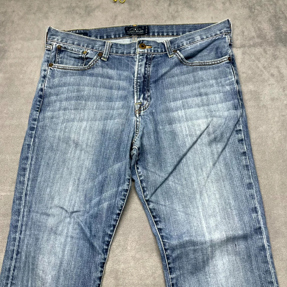 Pantalones de mezclilla vintage Lucky Brand 367 Bootcut 34x30 azul algodón elástico tiro medio Foto 3 de 4