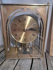 Vintage Hettich Mantle Quartz Clock Battery Operated For Parts or Repair #4144BM