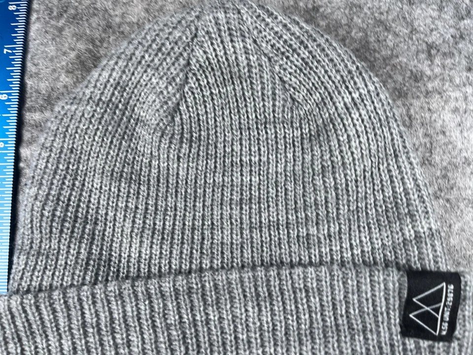 M. 56 unidade 29876 H&M gorro toque feminino tamanho único malha cinza mistura de poliéster - Imagem 3 de 4