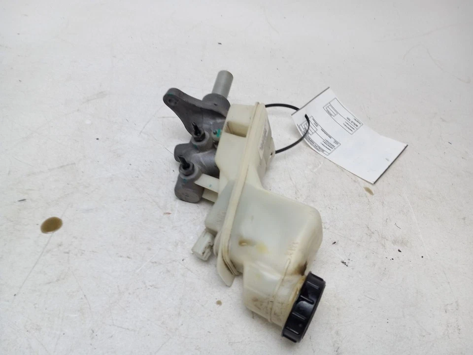 CILINDRO MAESTRO DE FRENO para Ford Fusion 2009 OEM Foto 4 de 4