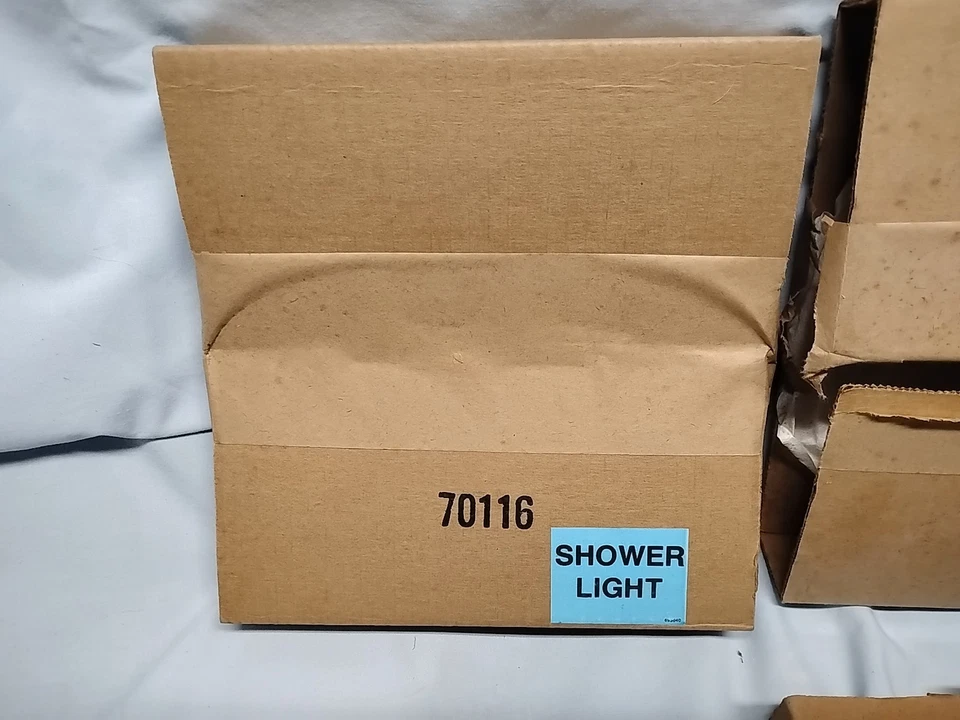 6" INCH RECESSED CAN LIGHT SHOWER TRIM FROSTED GLASS ALBALITE LENS 70116 lot 4 - Image 4 of 4